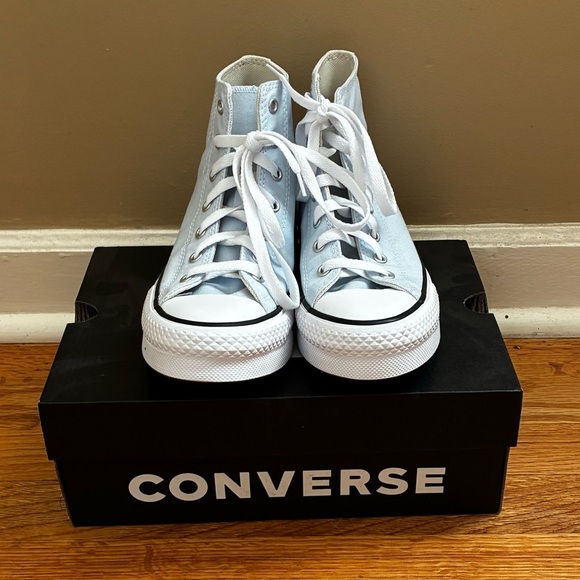 Converse All Stars Other - Girls Converse Chuck Taylor All Star Shoes Like New